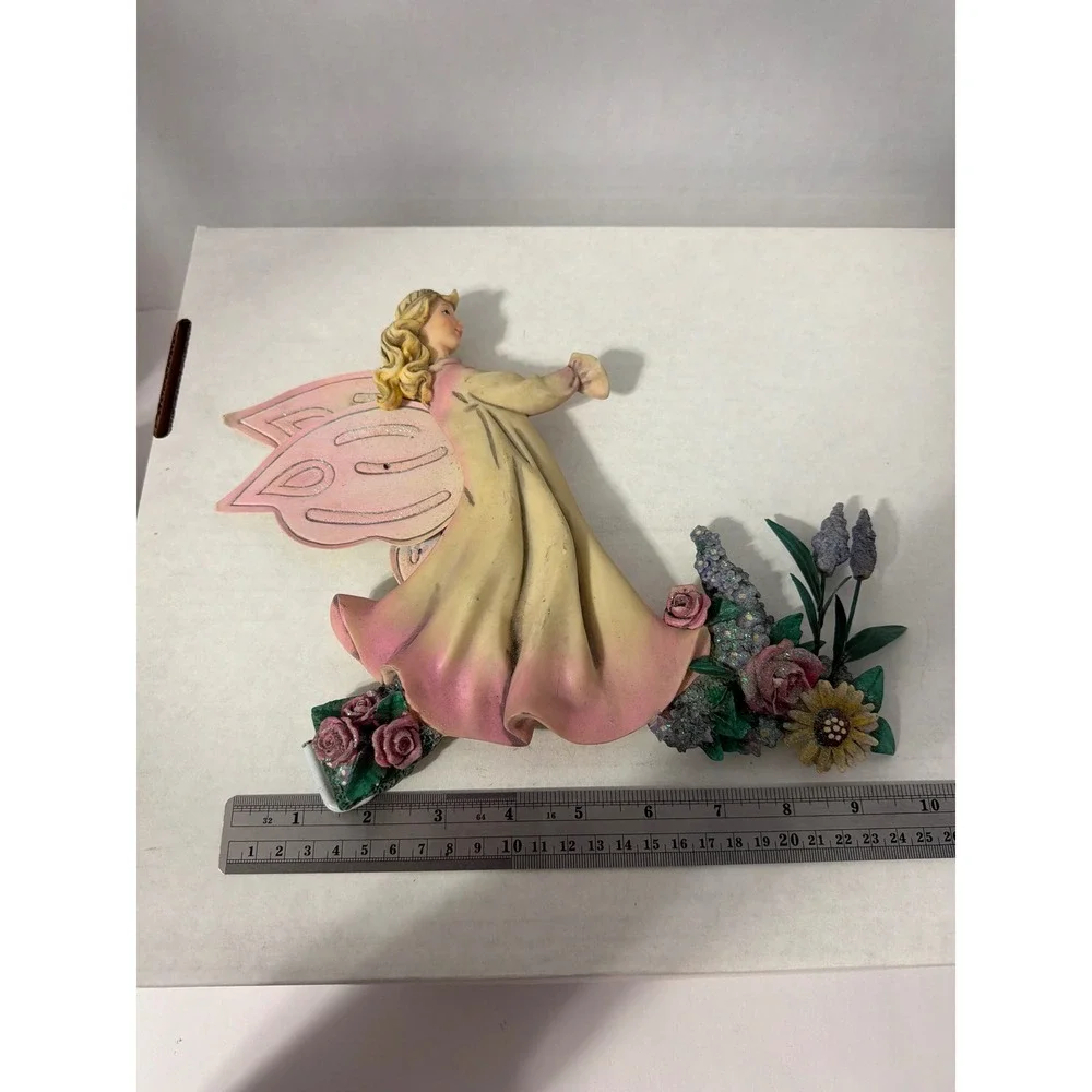 Vintage WMG 2005 Fairy Wall Plaque Resin Pink Butterfly Wings Floral Decor